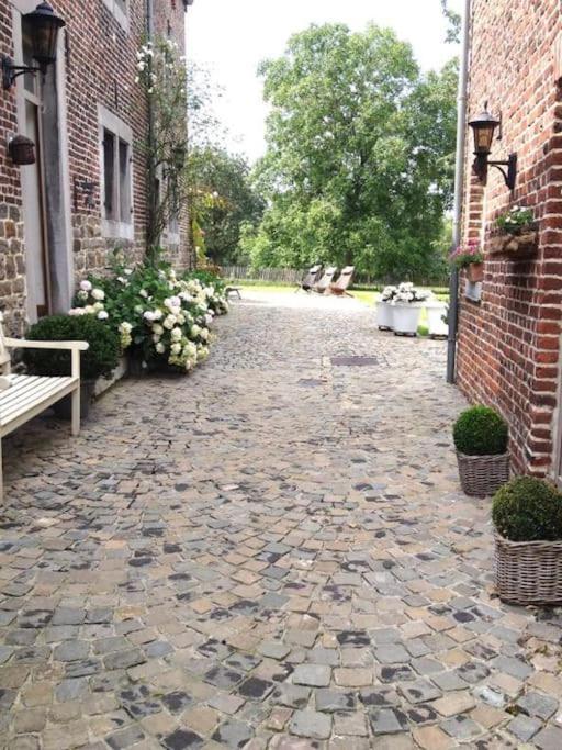 Country House Clos Des Hortensias Blegny Buitenkant foto